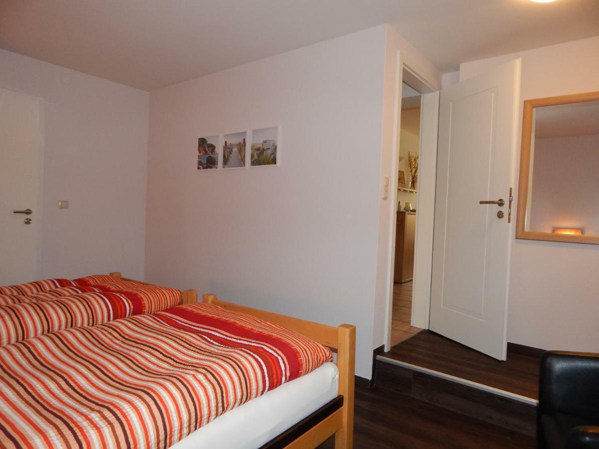 Pension Am Burgwall Wismar Exterior photo