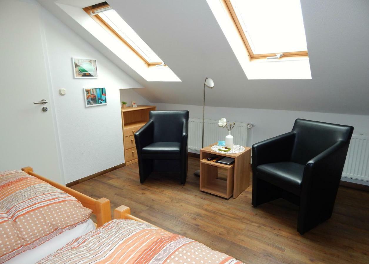 Pension Am Burgwall Wismar Exterior photo